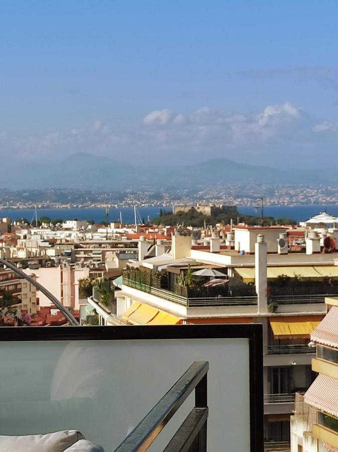 Rooftop Condo Ramses อองทีบส์ ภายนอก รูปภาพ