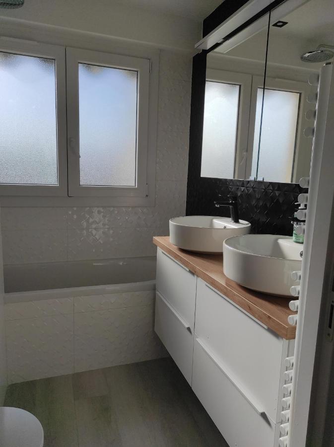 Rooftop Condo Ramses อองทีบส์ ภายนอก รูปภาพ
